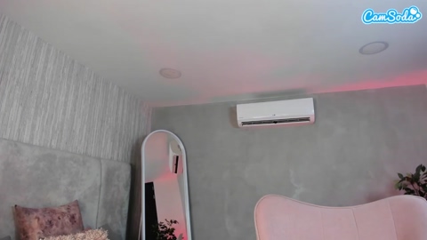 lauracriistina CamSoda 09-04-2023
